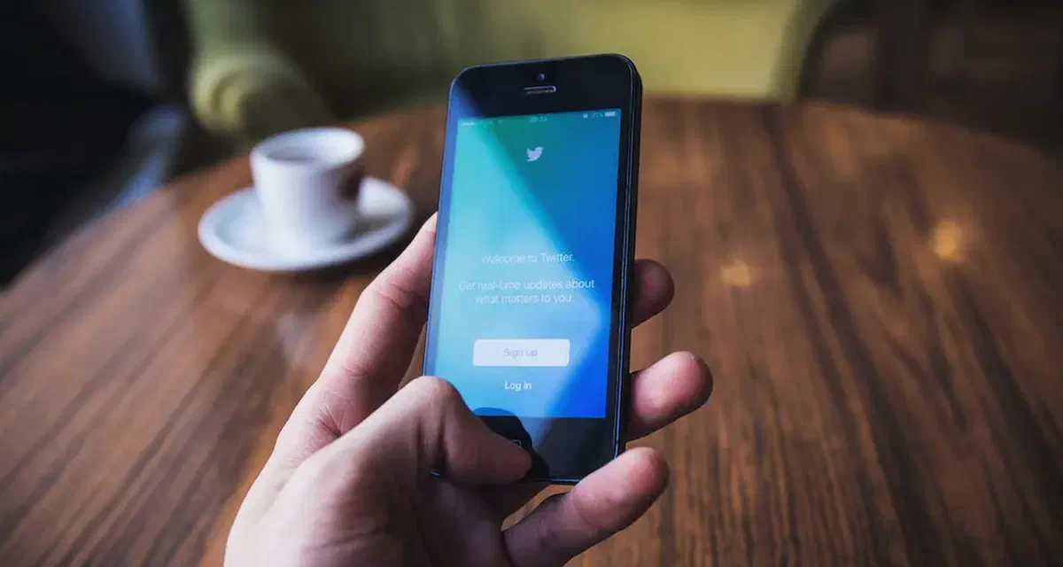 How to score your first AI quick wins: Social Listening