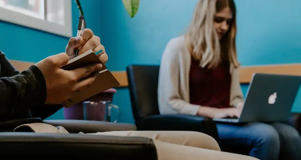 Take the hassle out of note-taking with Otter.ai